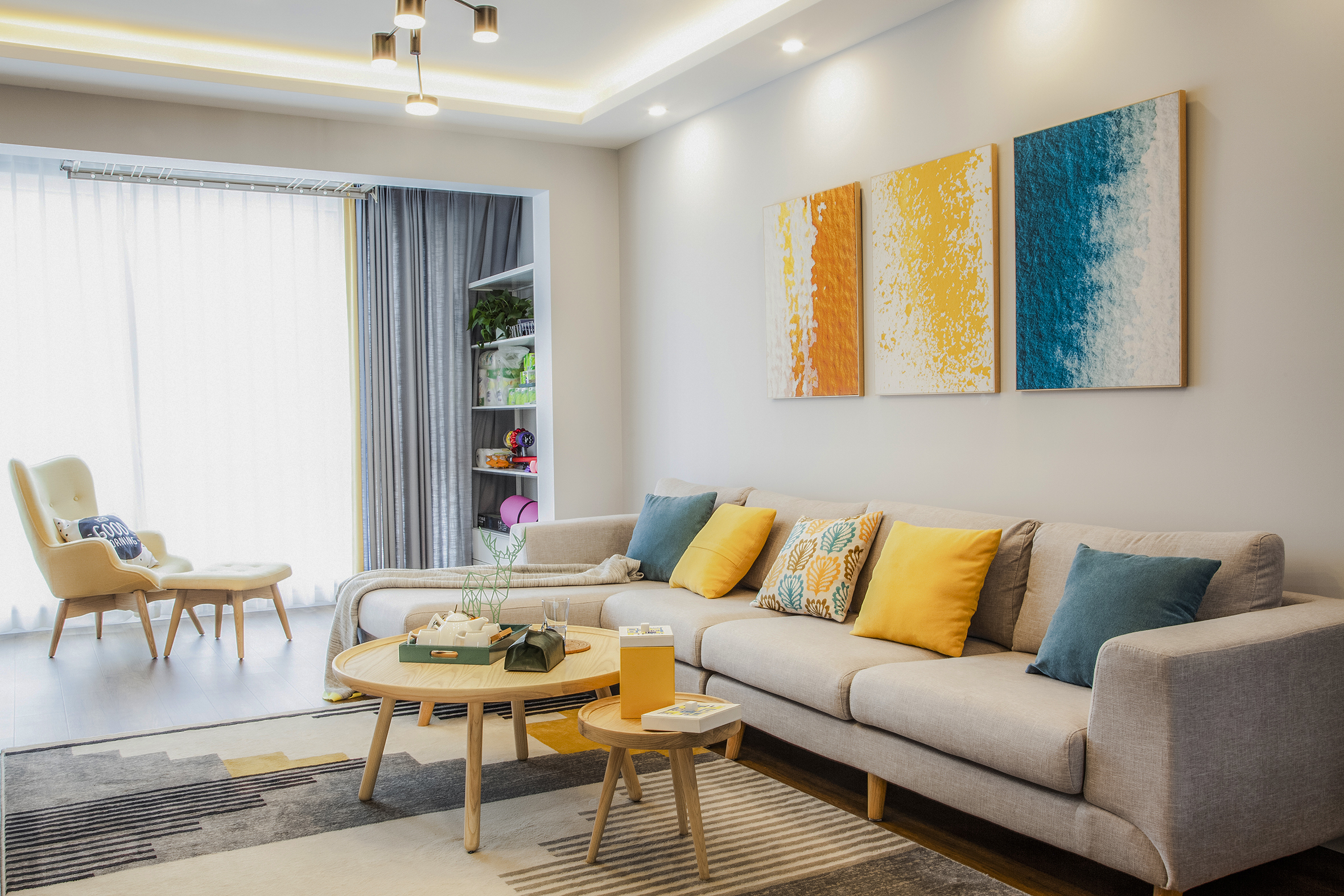 家里裝修，墻布，乳膠漆，藝術(shù)漆用哪個(gè)好？